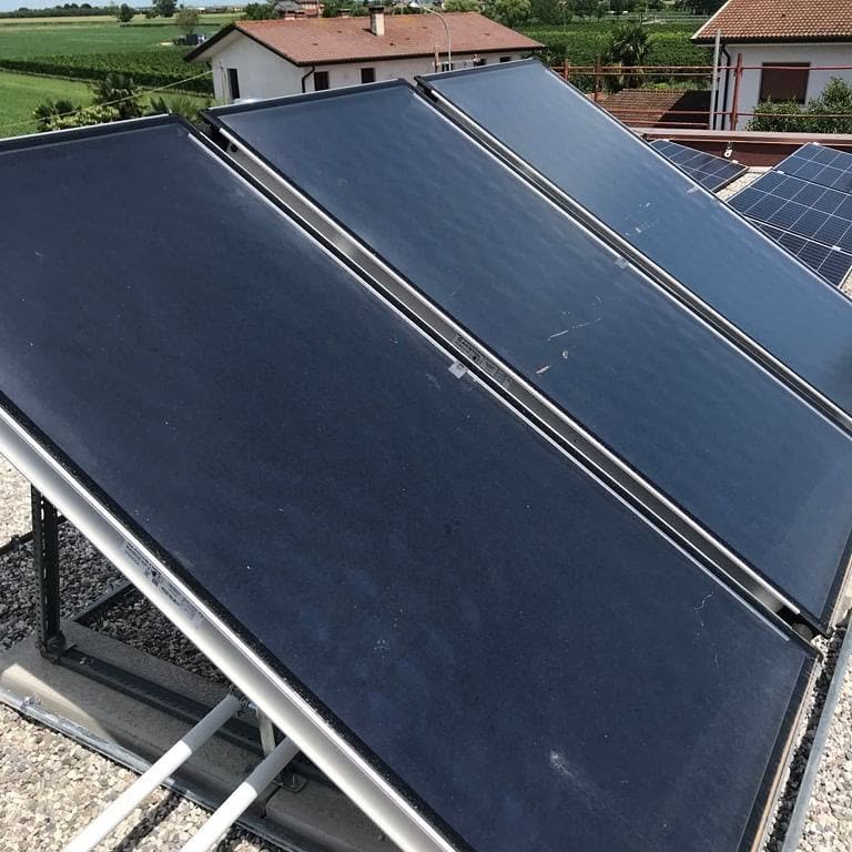 Pannelli solari termici installati da Effecalor
